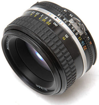 カメラ レンズ(単焦点) Nikon 50mm f/1.8 Ai-S Review Round-Up